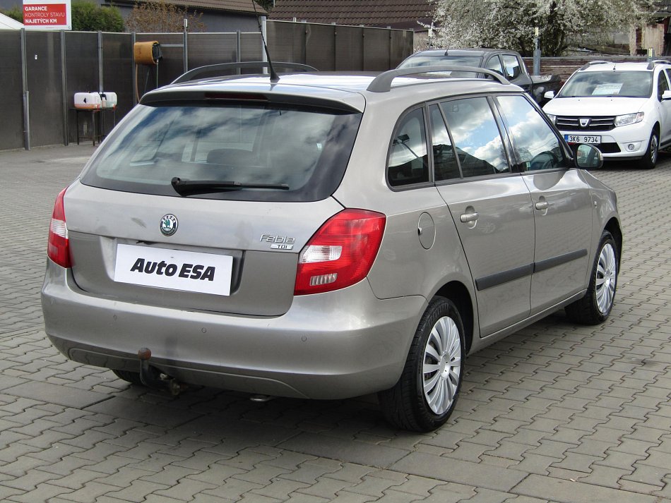 Škoda Fabia II 1.6 TDi Elegance
