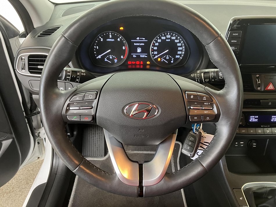 Hyundai I30 1.6 CRDi Symbol Plus