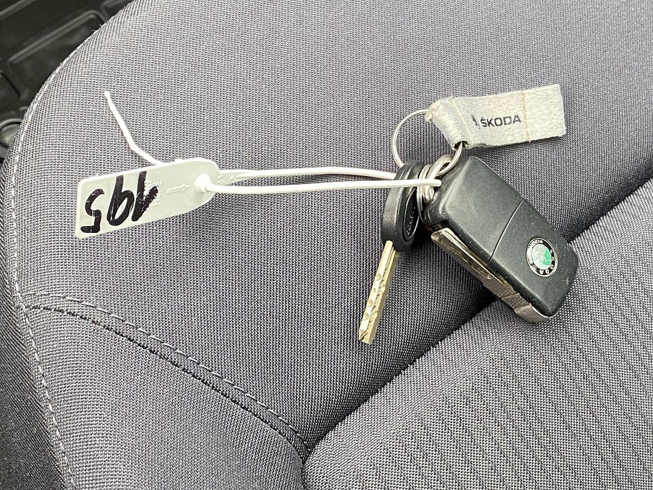 Škoda Octavia II 1.6i Elegance