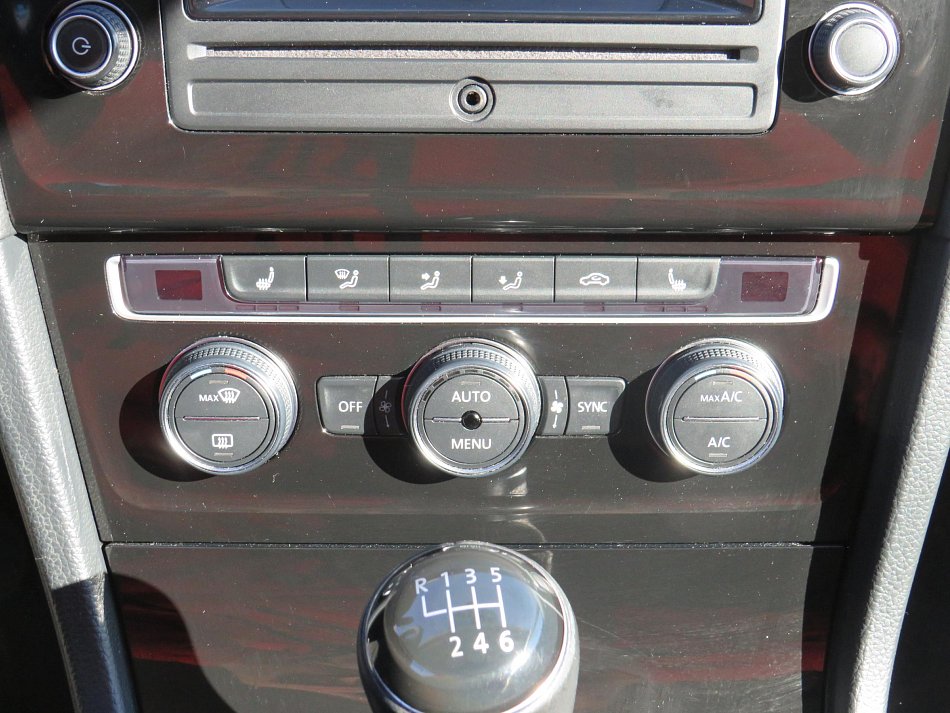 Volkswagen Golf 1.2TSi 