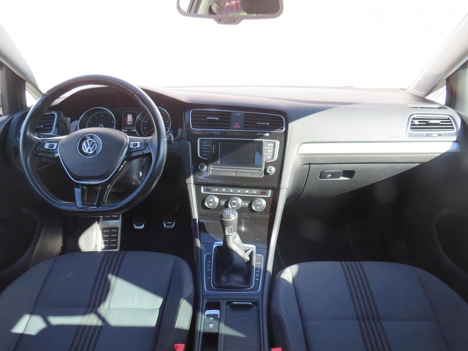 Volkswagen Golf 1.2TSi 