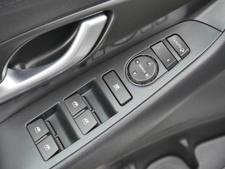 Hyundai I30 1.0 TGDi Trikolor Comfort