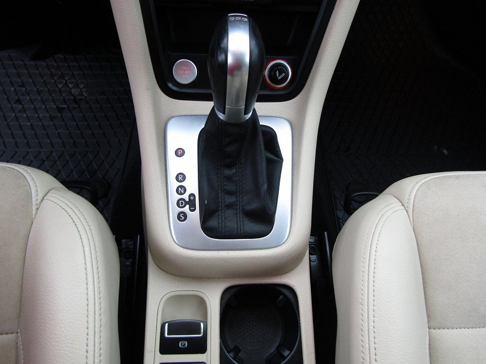 Volkswagen Sharan 2.0 TDi 