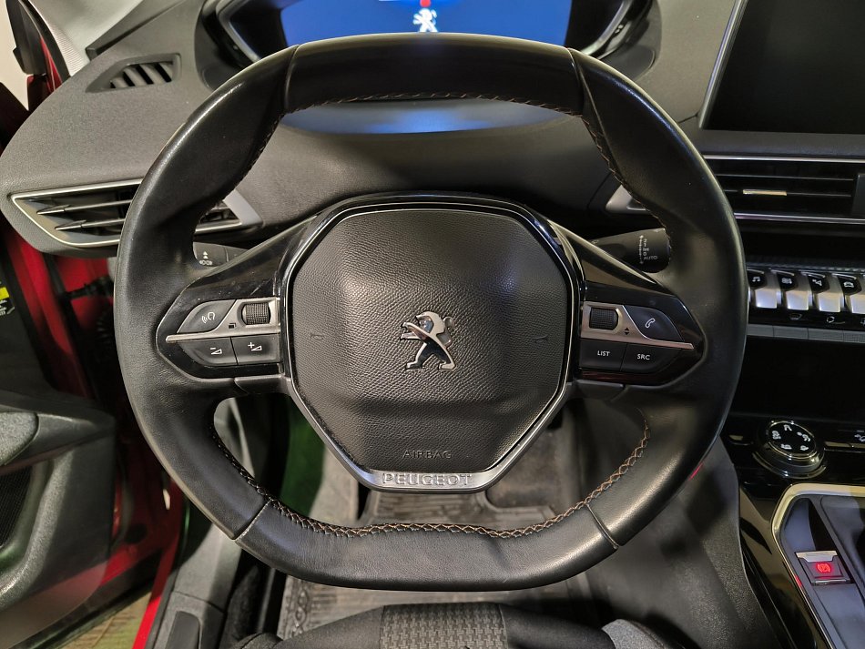 Peugeot 3008 1.6HDi Active