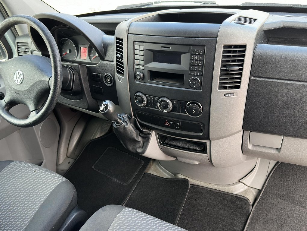 Volkswagen Crafter 2.0TDi  L2H1