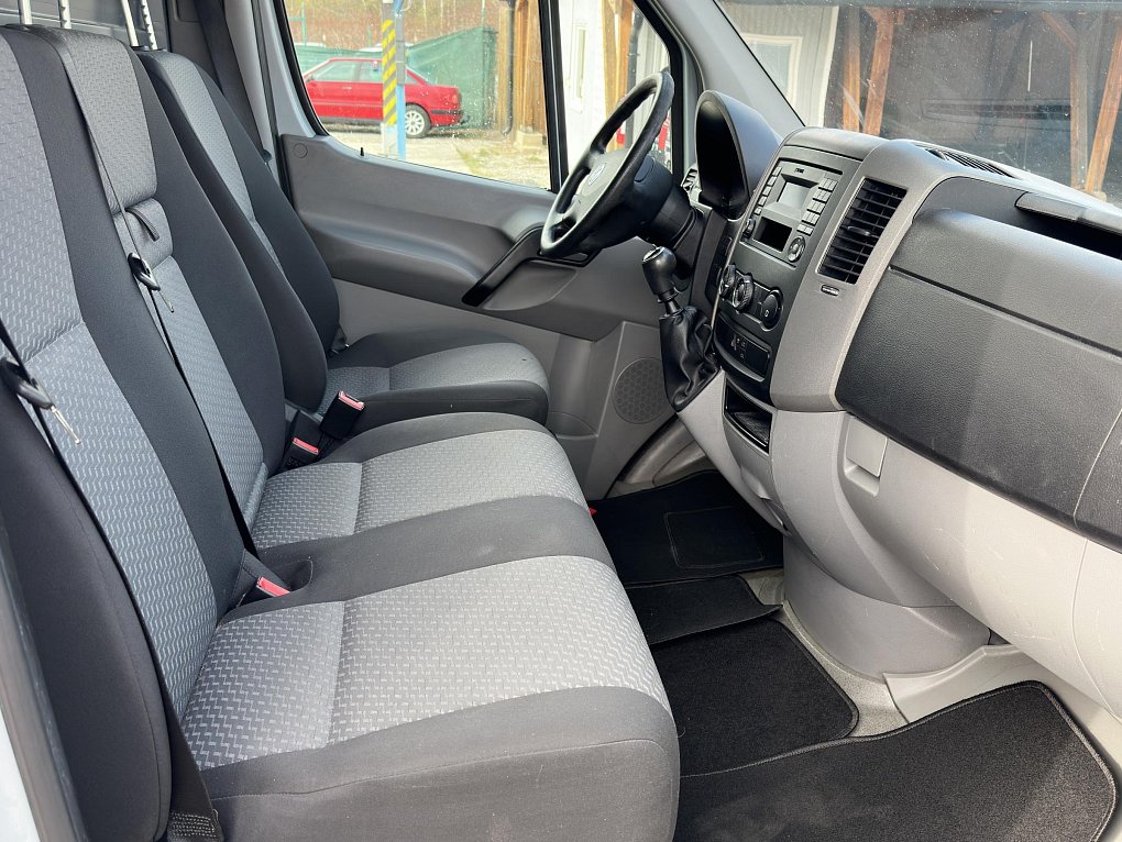 Volkswagen Crafter 2.0TDi  L2H1