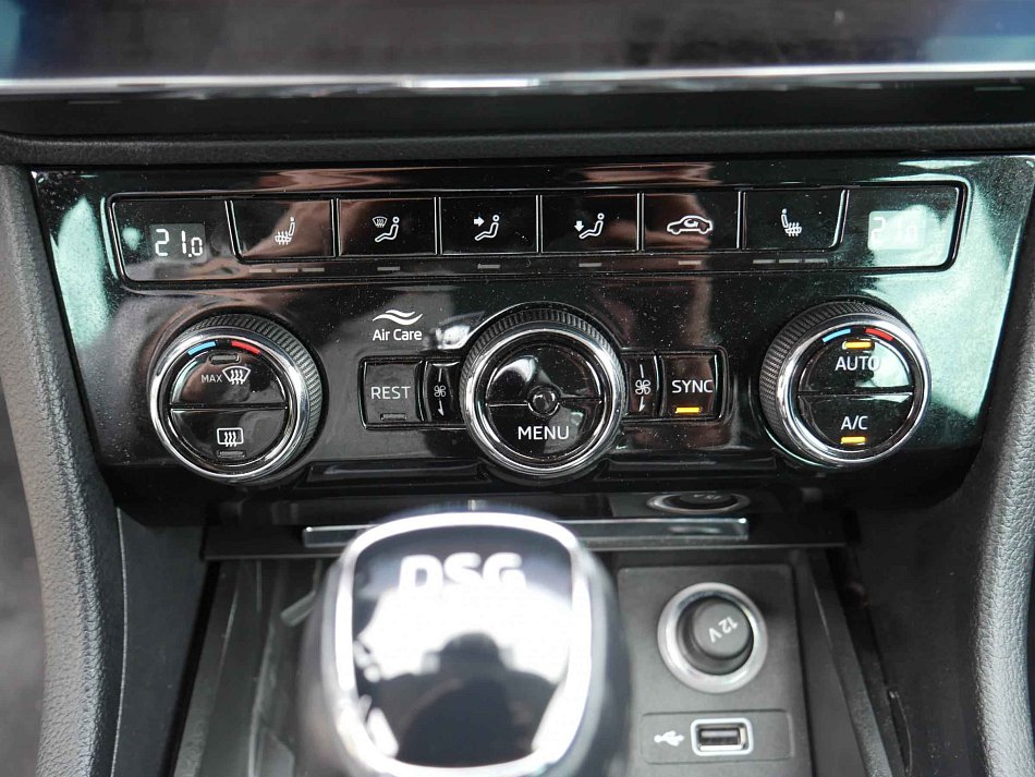 Škoda Superb III 2.0 TDi Style