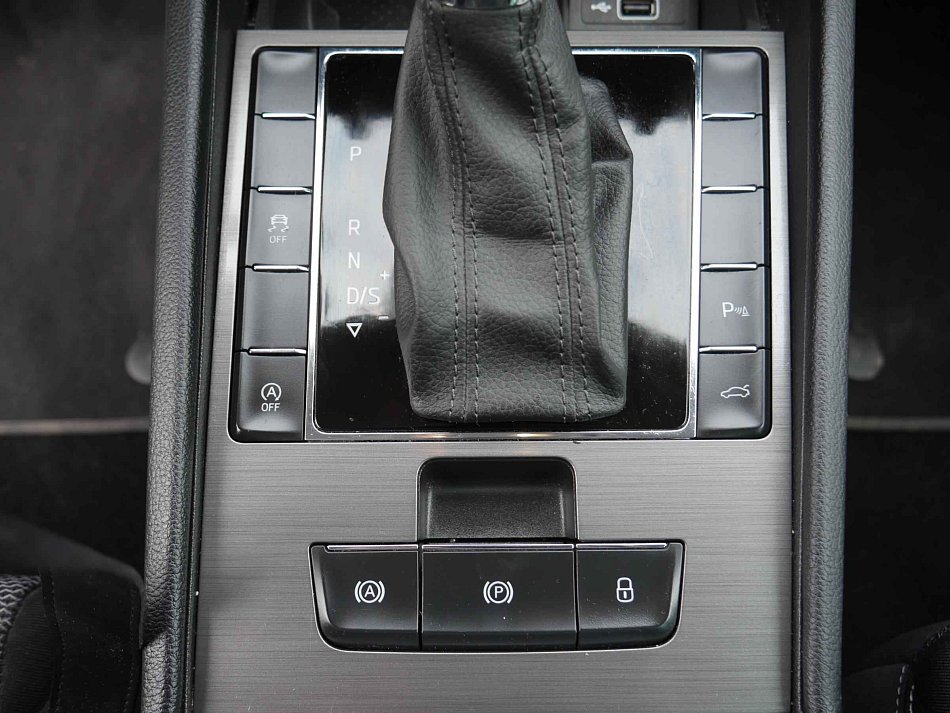 Škoda Superb III 2.0 TDi Style
