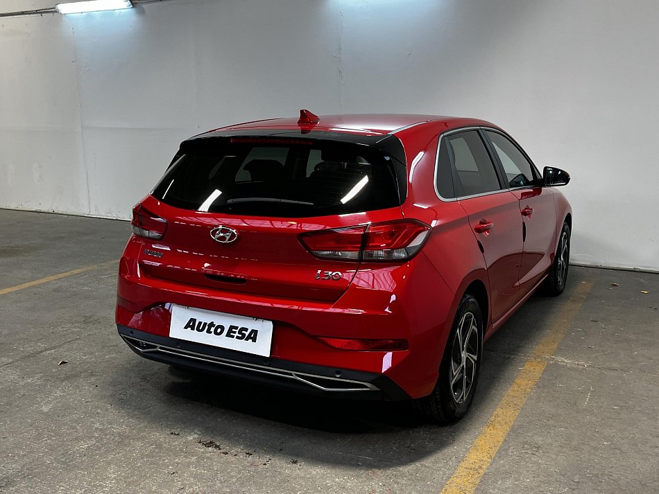 Hyundai I30 1.5 T-GDi 