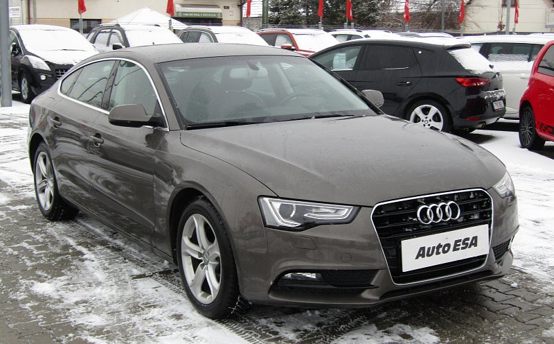 Audi A5 2.0 TDi 