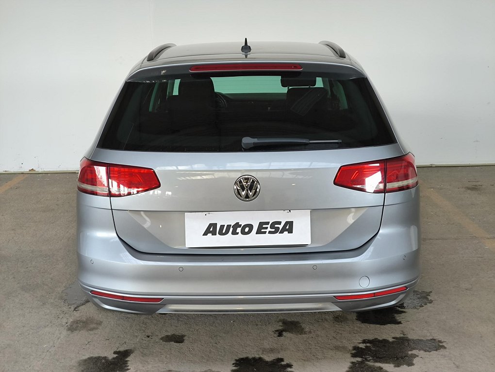 Volkswagen Passat 1.5 TSi Comfortline
