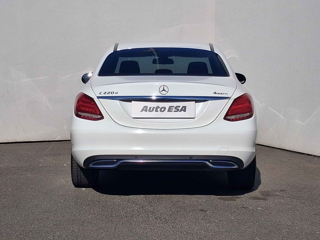 Mercedes-Benz Třída C 2.2 CDi  220d 4Mat