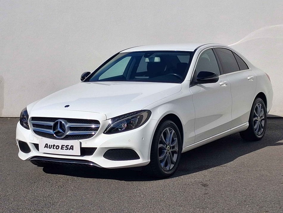 Mercedes-Benz Třída C 2.2 CDi  220d 4Mat