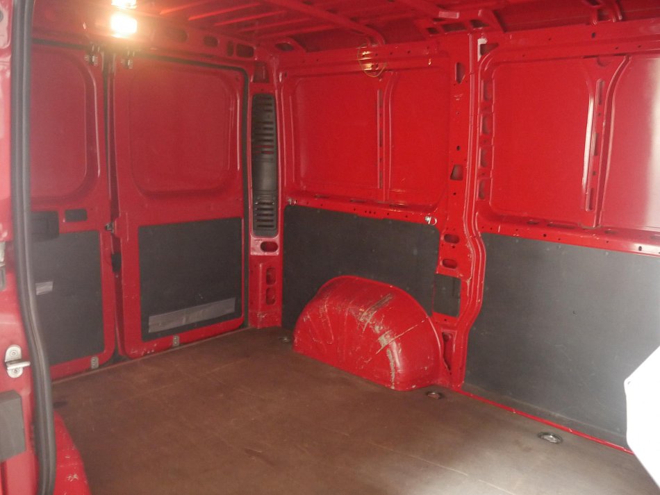 Peugeot Boxer 2.0HDi 