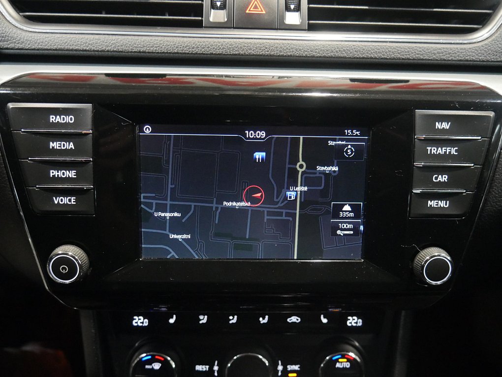 Škoda Superb III 1.4 TSI Ambition