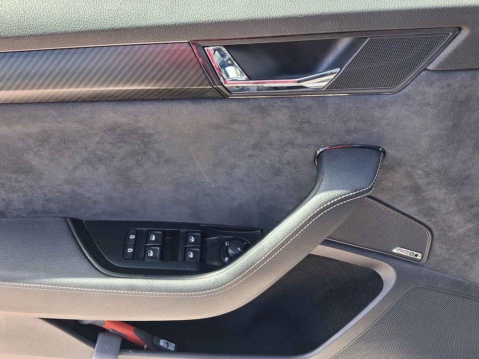 Škoda Superb III 1.5 TSi SportLine
