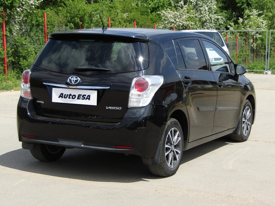 Toyota Verso 1.8 Valvematic 
