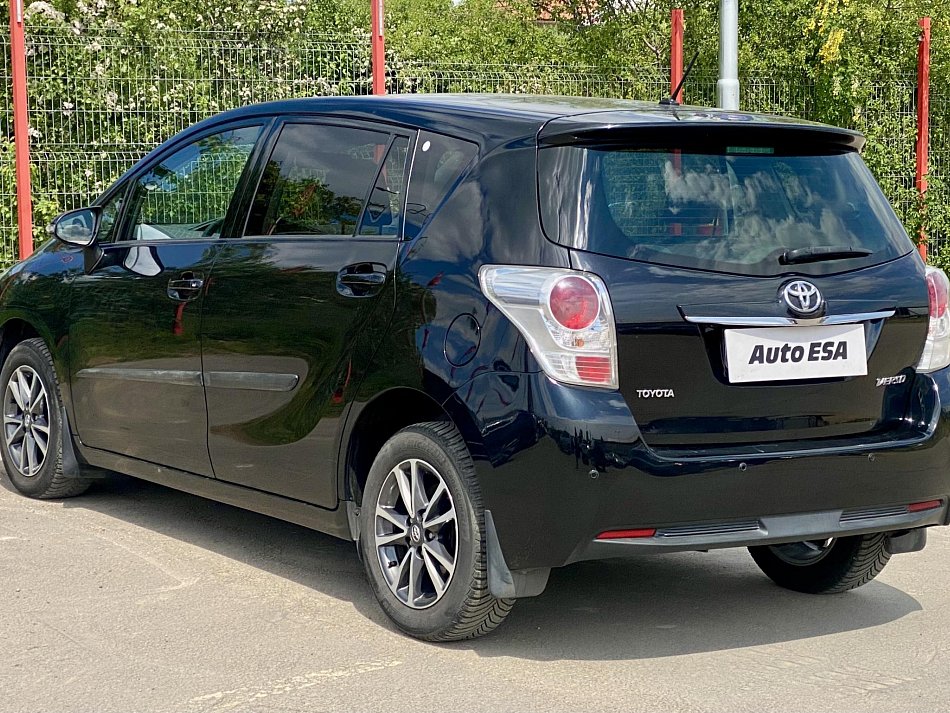 Toyota Verso 1.8 Valvematic 