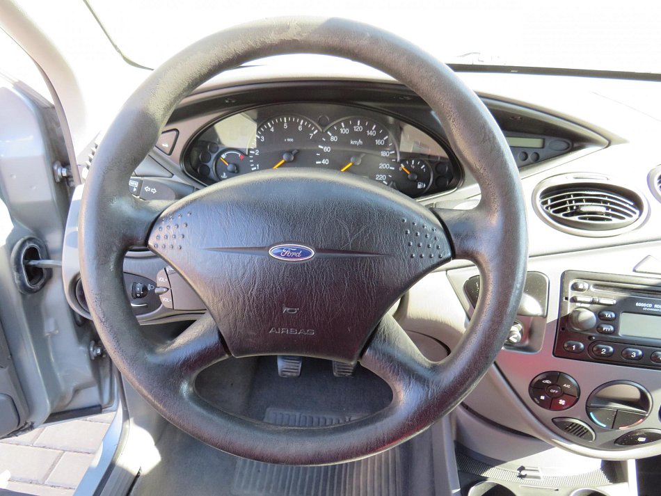 Ford Focus 1.6i 