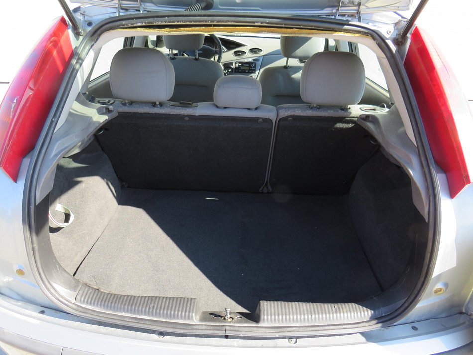 Ford Focus 1.6i 
