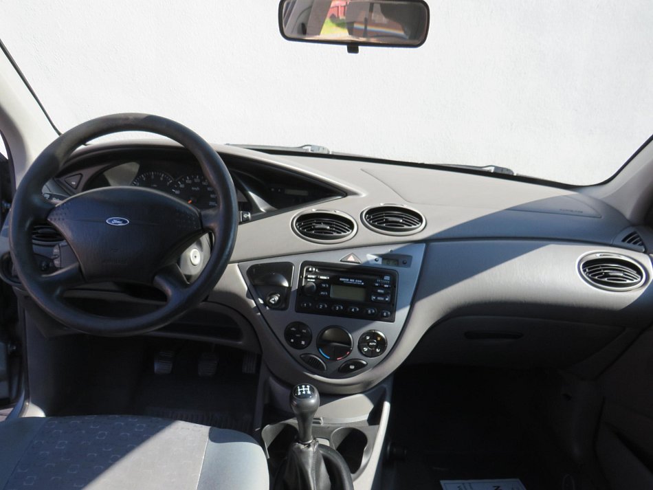 Ford Focus 1.6i 
