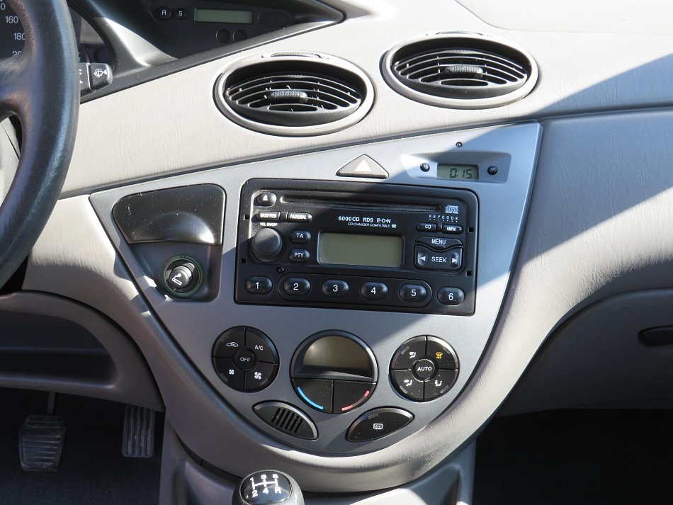 Ford Focus 1.6i 