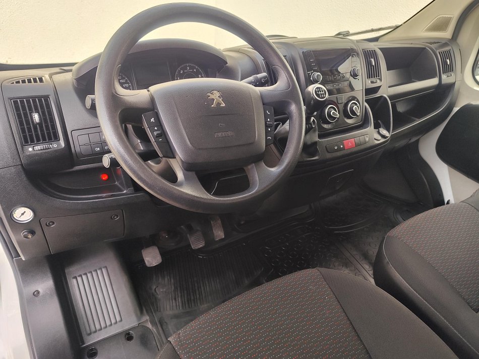 Peugeot Boxer 2.0HDi  L4 ČELO