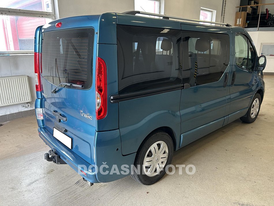 Renault Trafic 2.0dCi 