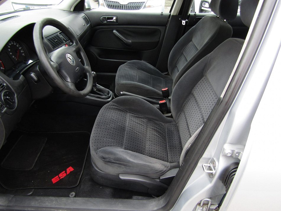 Volkswagen Golf 1.4 16V 