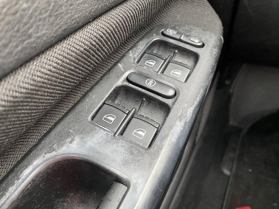 Volkswagen Golf 1.4 16V 