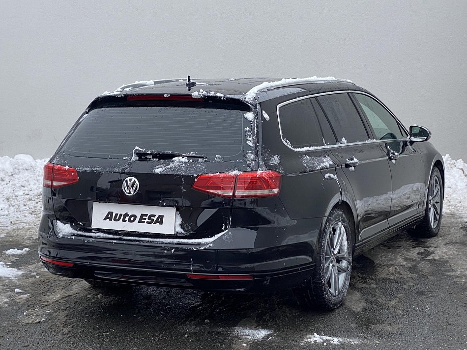 Volkswagen Passat 2.0 TDi R-Line