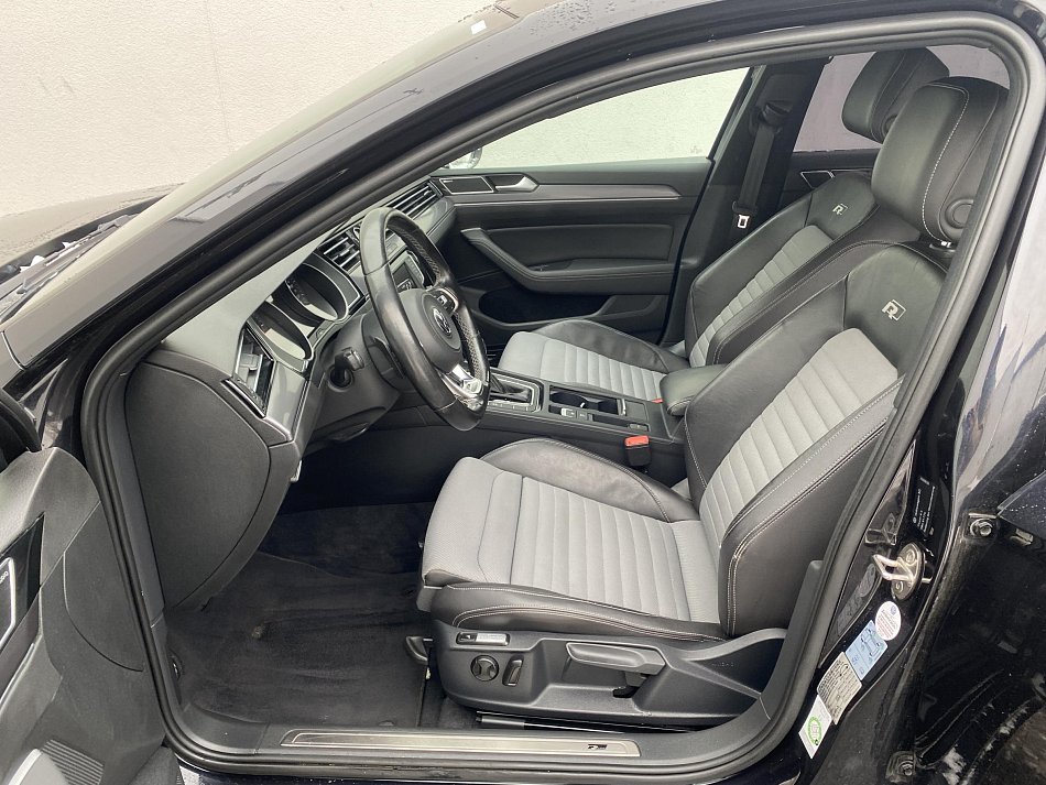 Volkswagen Passat 2.0 TDi R-Line