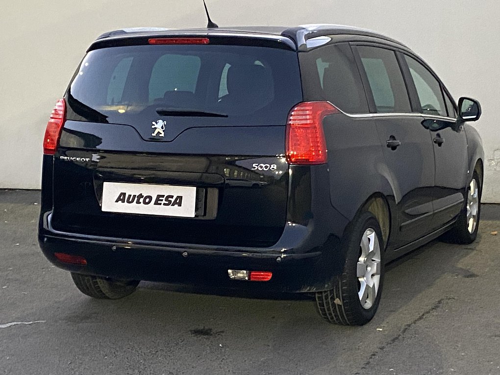 Peugeot 5008 2.0 HDi 