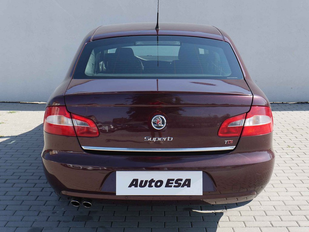 Škoda Superb II 2.0 TDi Ambition