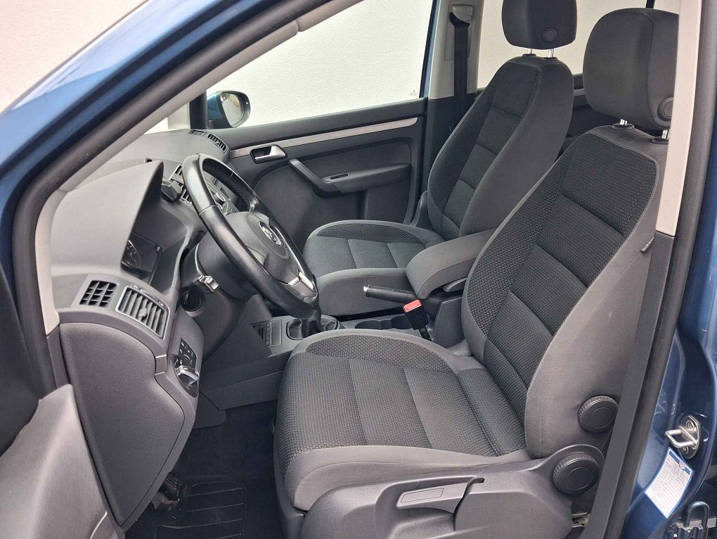Volkswagen Touran 2.0TDi 