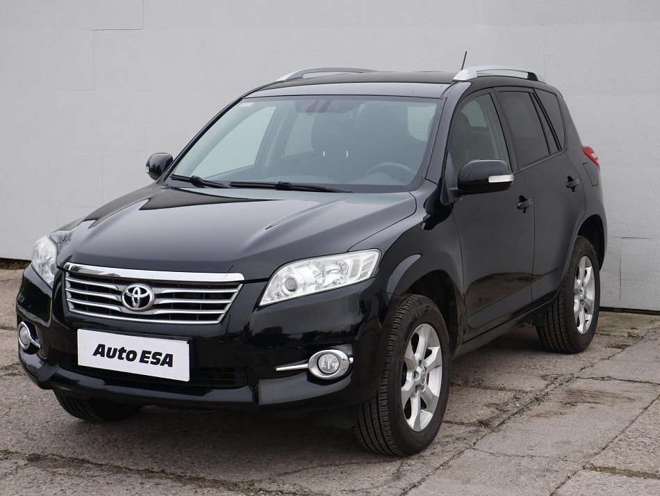 Toyota RAV4 2.2 D  4x4