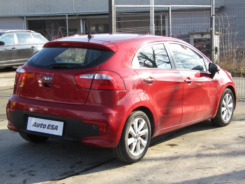 Kia Rio 1.4i 