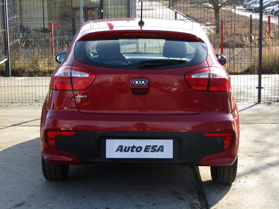 Kia Rio 1.4i 