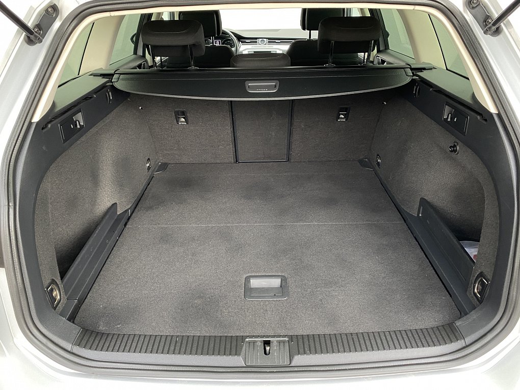 Volkswagen Passat 2.0 TDi Comfortline