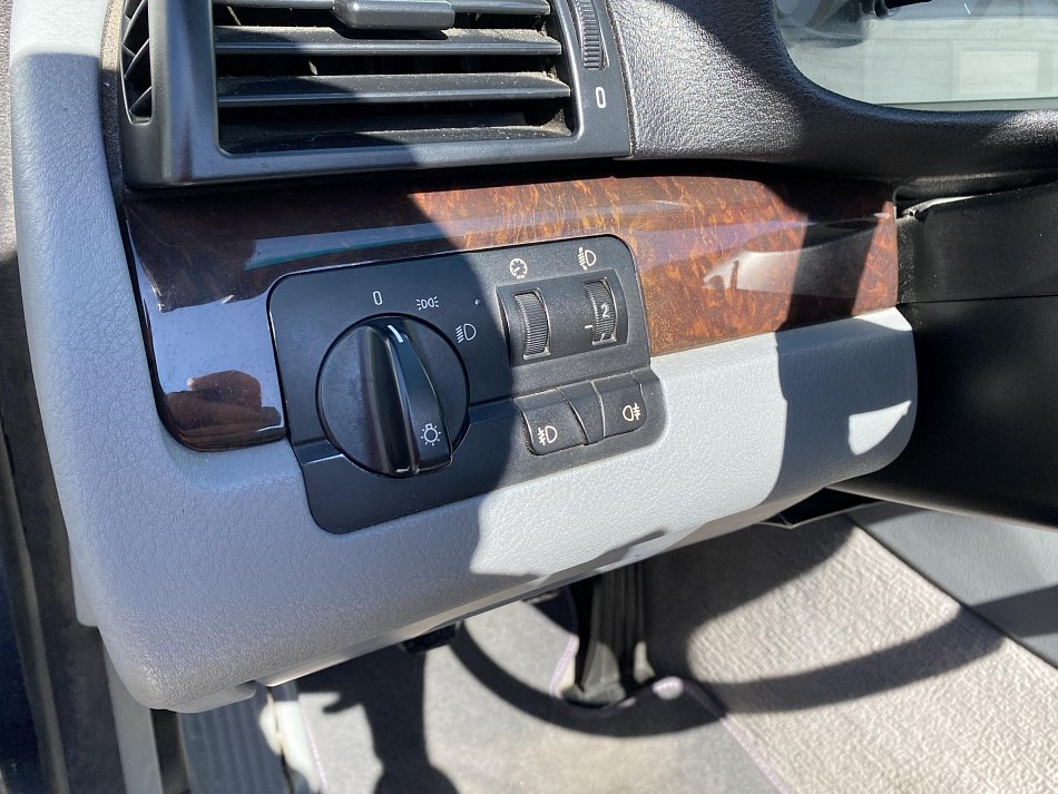 BMW Řada 3 2.5i  325 CI