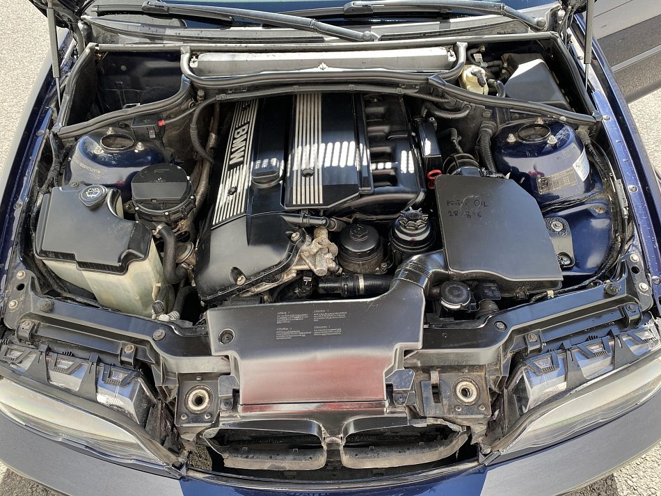 BMW Řada 3 2.5i  325 CI