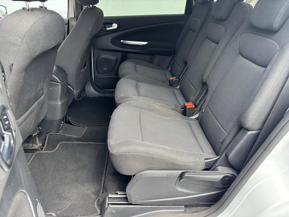 Ford S-MAX 2.2 TDCi Titanium