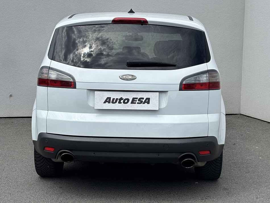 Ford S-MAX 2.2 TDCi Titanium