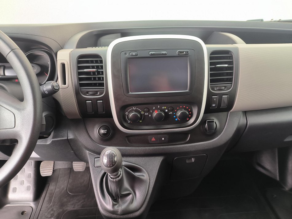 Renault Trafic 1.6dCi  DÍLNA