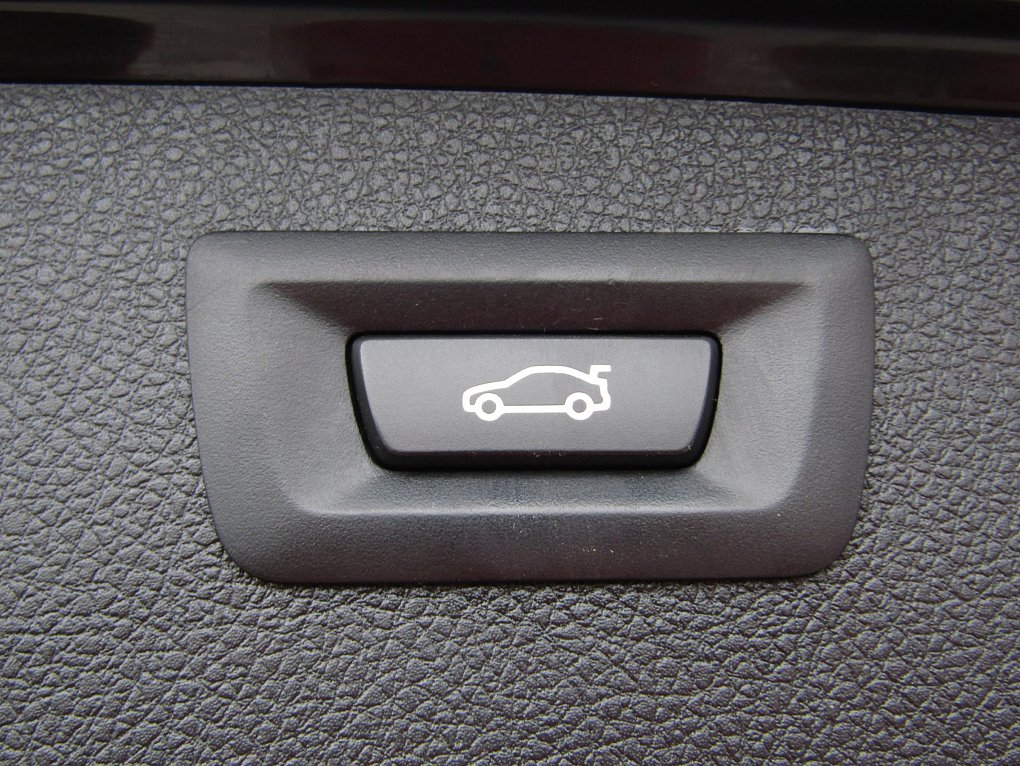 BMW Řada 3 3.0 D  330d xDrive