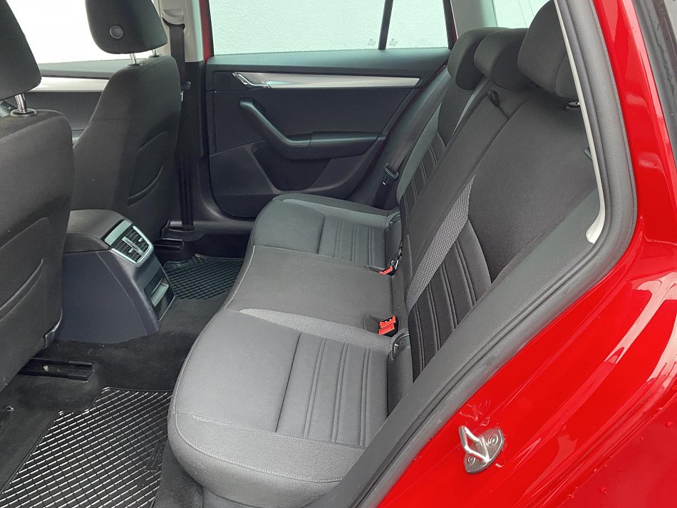 Škoda Octavia III 1.5 TSi Ambition