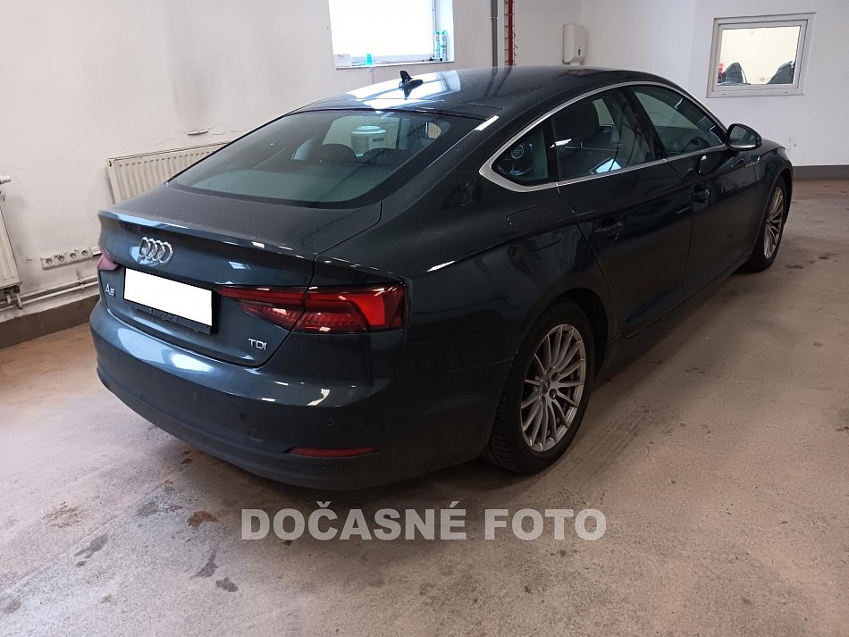 Audi A5 2.0 TDi 