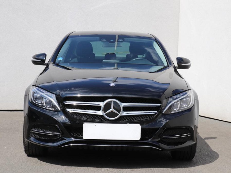 Mercedes-Benz Třída C 1.6 Exclusive C180
