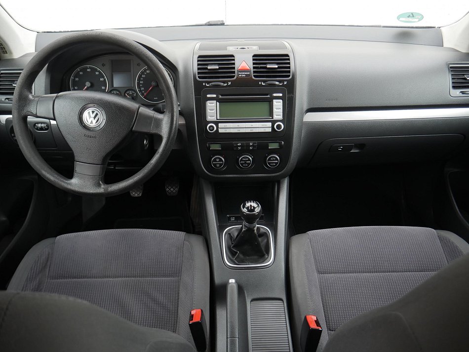 Volkswagen Golf 1.6 i Comfortline