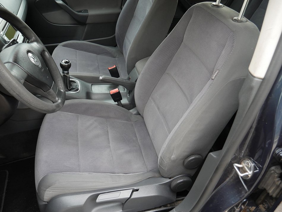 Volkswagen Golf 1.6 i Comfortline